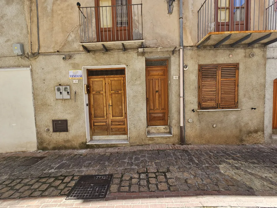 Landsbyhus i Collesano, Palermo - bilde 1